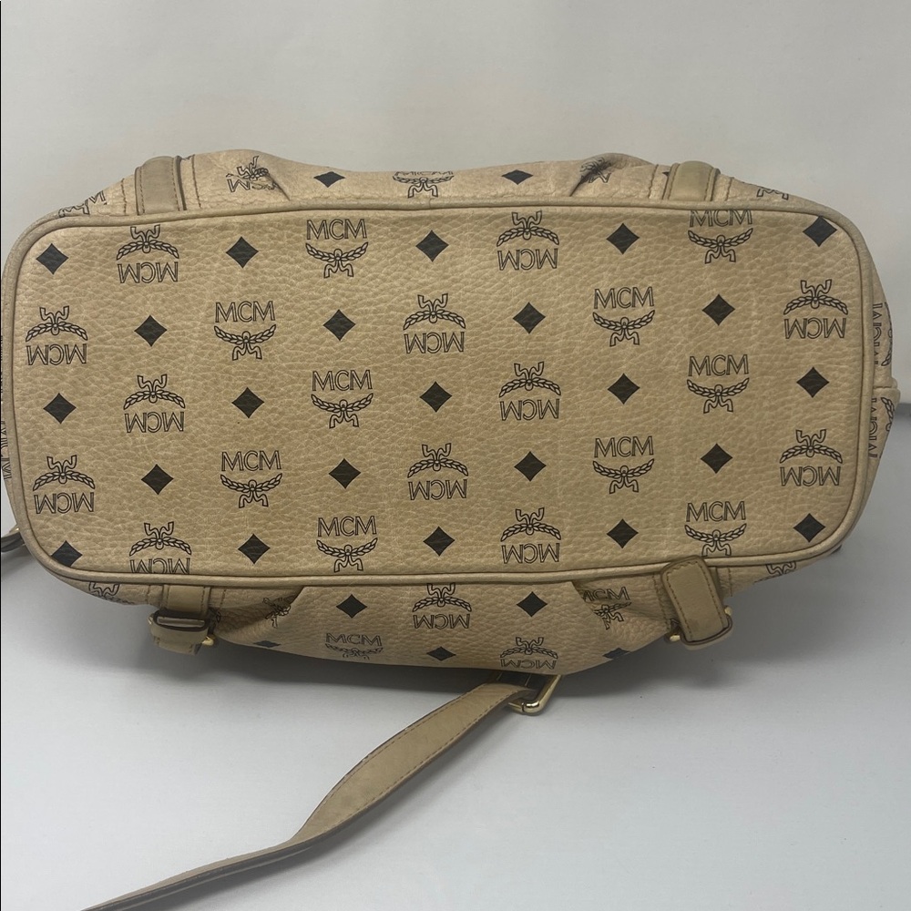 SOLD!!! MCM Visetos Monogram Tote Two-way bag - Picture 10 of 10